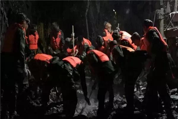九寨溝地震救援最新進展更新，救援行動持續(xù)進行中