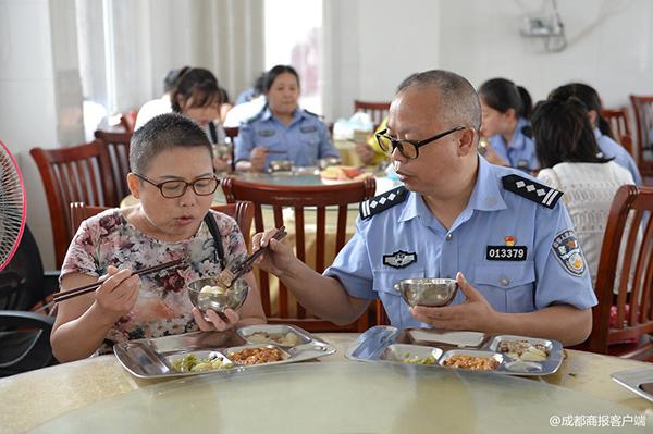 成都戶口遷入條件最新概述，最新遷入政策解析